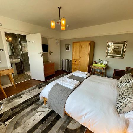 Milvil Bed & Breakfast Gosport Exterior photo