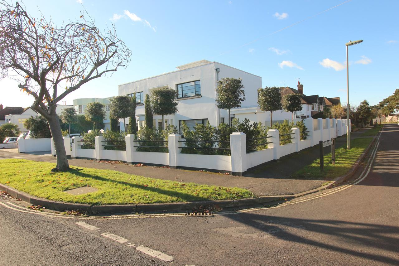 Milvil Bed & Breakfast Gosport Exterior photo